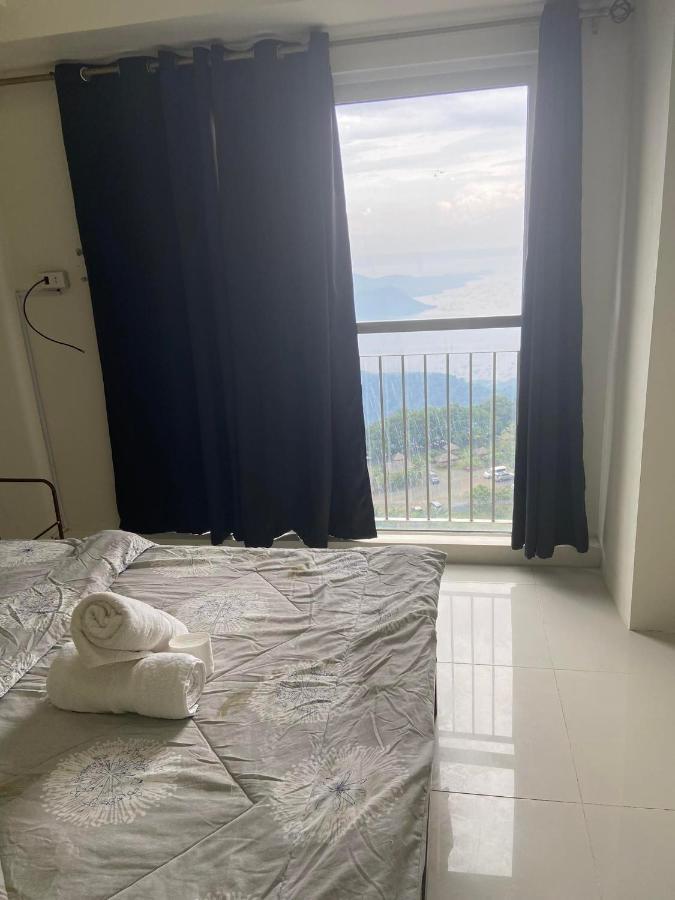 Taal Lake View Wind Residences By Smco Tagaytay City Exterior photo